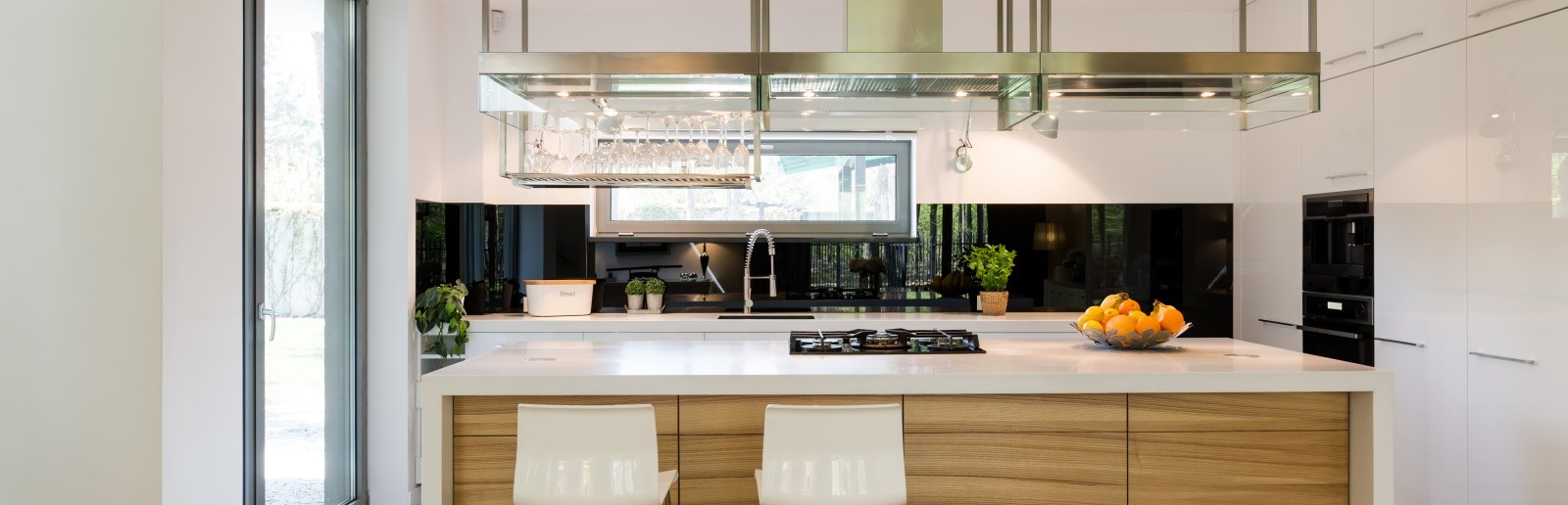 How to Make the Most of Your L-Shaped Kitchen