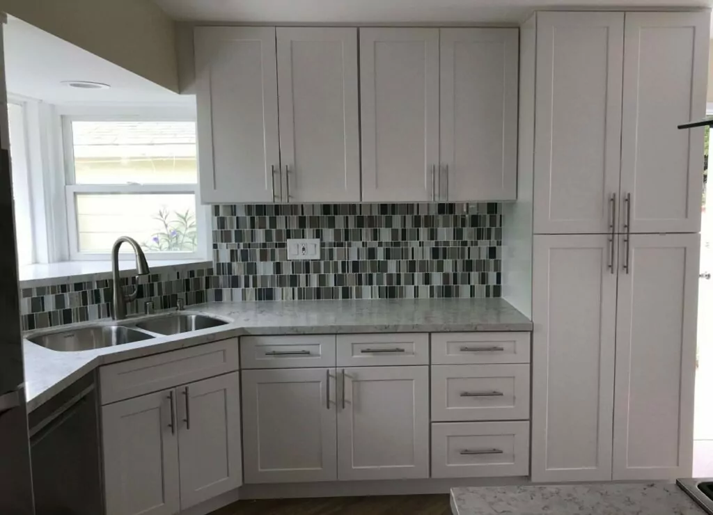 5 Most Popular Kitchen Cabinet Colors | Groysman Construction Remodeling | 4