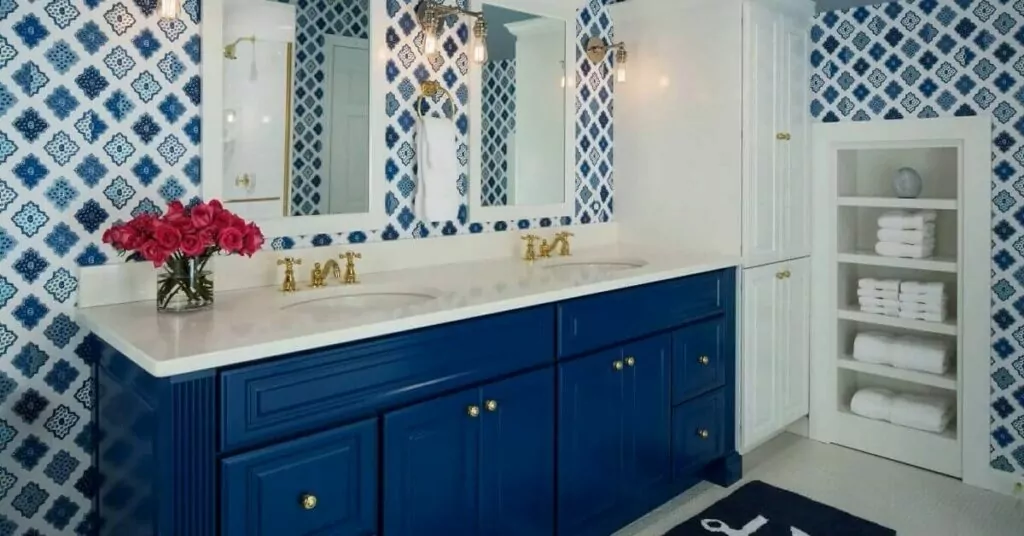 Does a bathroom vanity need a backsplash? | Groysman Construction Remodeling | 1