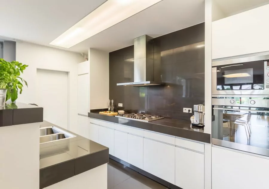 Crucial tips for smart kitchen location and layout | Groysman Construction Remodeling | 7