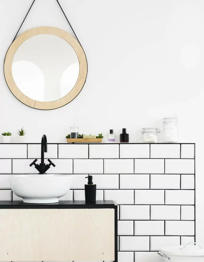 Home Remodeling, Kitchen Remodeling Does a bathroom vanity need a backsplash? 3