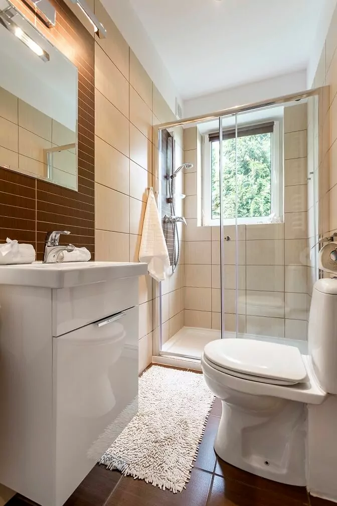 7 tips for remodeling a small bathroom | Groysman Construction Remodeling | 3