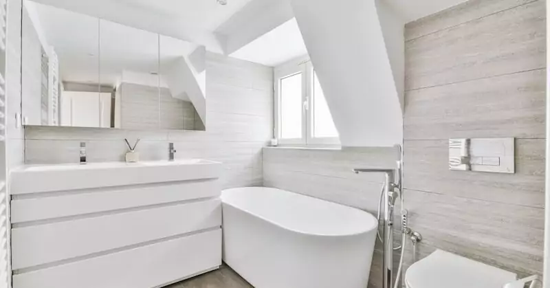 5 Bathroom Ceiling Material Ideas for Solid Functionality and Great Appeal | Groysman Construction Remodeling | 10