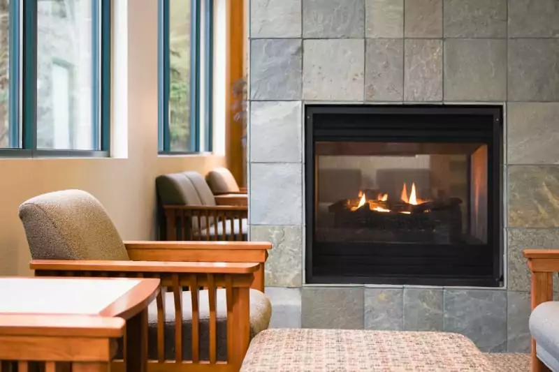 A fireplace upvalues a house - groysmanconstruction.com