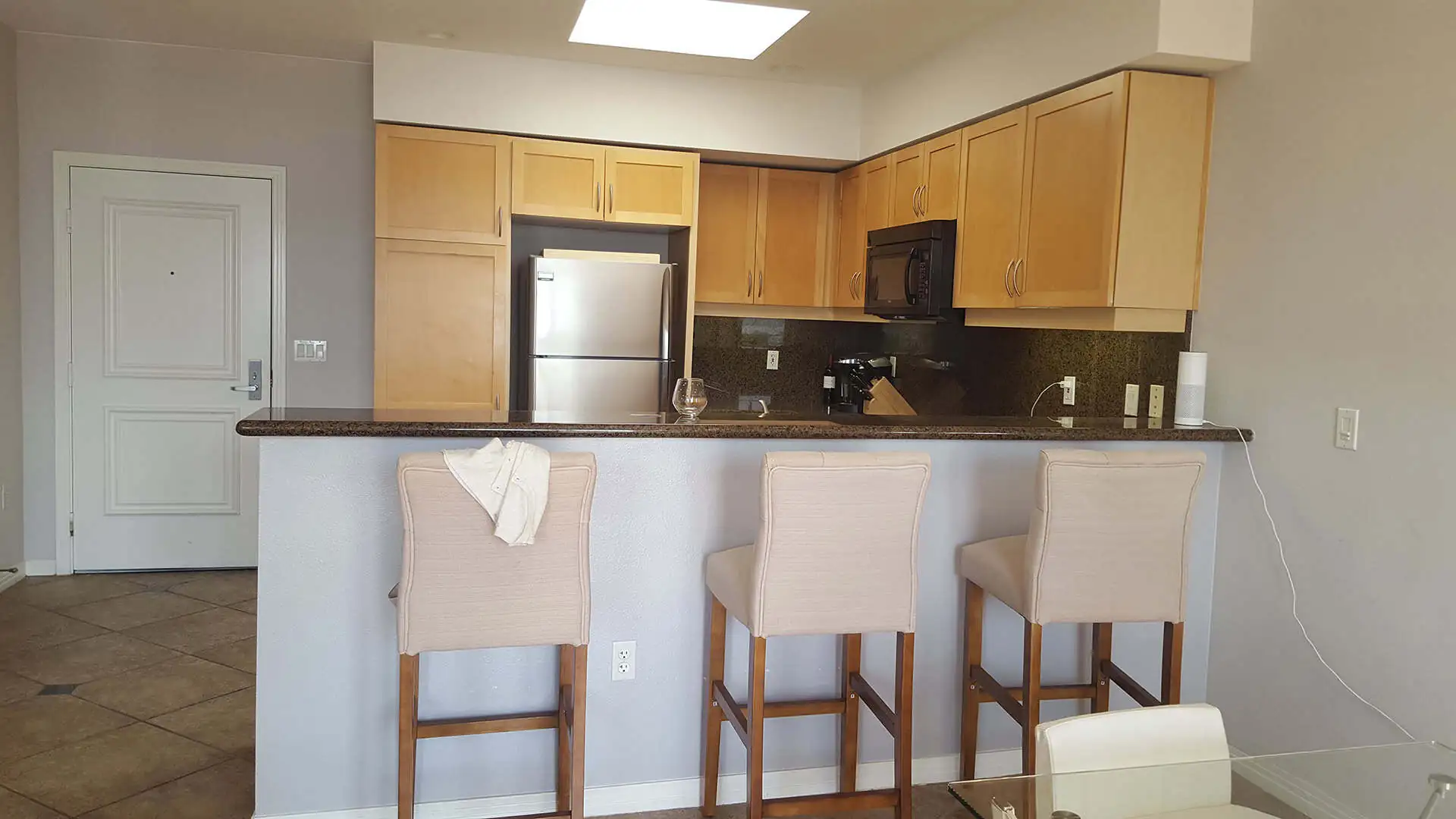 wood-tone kitchen design