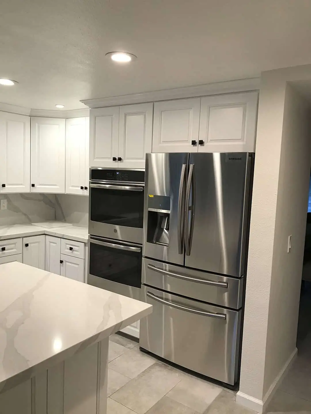 marble backsplash in kitchen