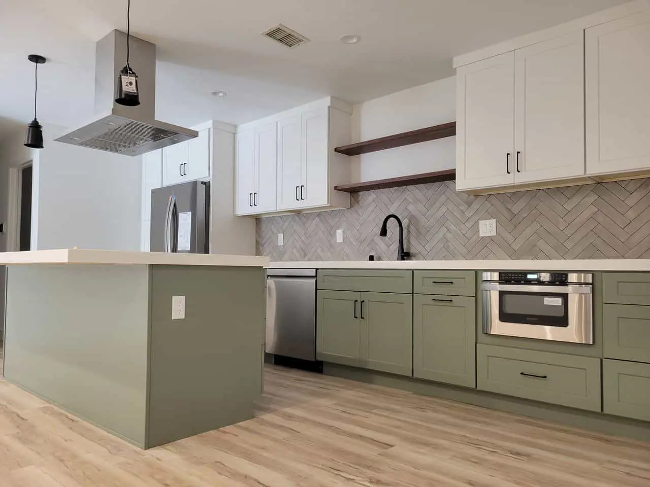 range hood above the island