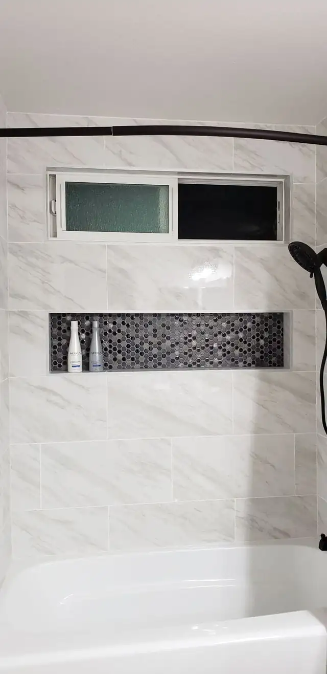 bathroom with a marble accent