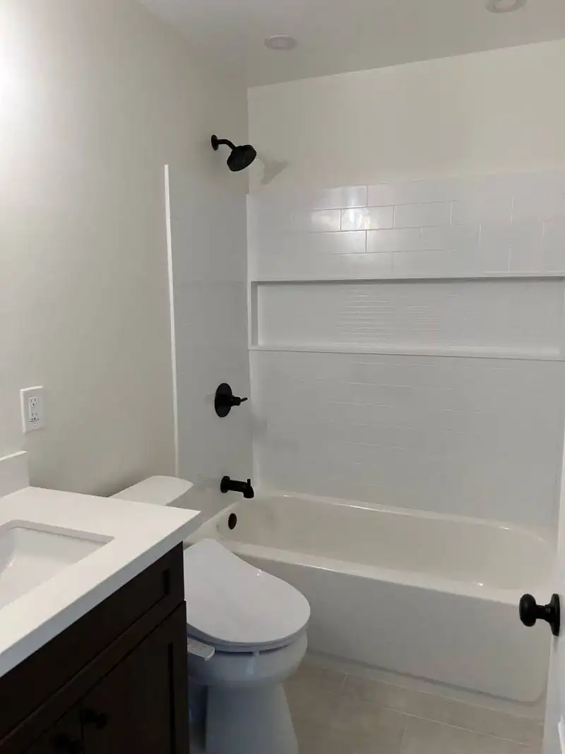 white bathtub in the bathroom